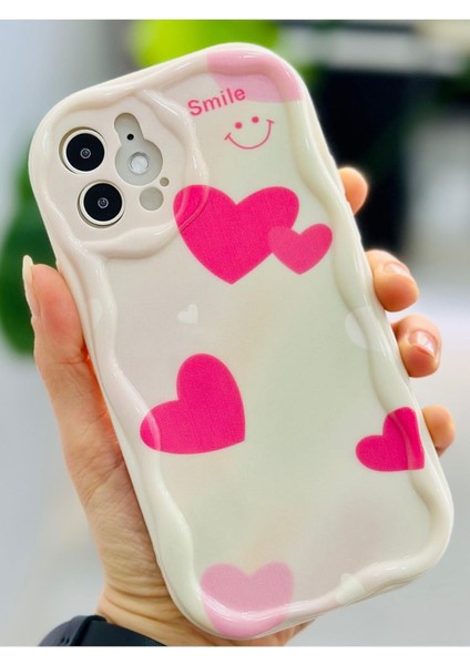 Aksesuar Iphone 12 ve 12 Pro Birebir ile Uyumlu Smile Kalp Baskı Desenli Esnek Silikon Kılıf