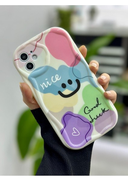 Aksesuar Iphone 11 ile Uyumlu Darbe Önleyici Smile Baskılı Silikon Kılıf
