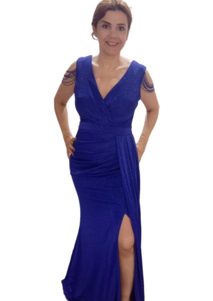 Saks Mavi Büyük Beden Omzu Boncuk Detaylı Kruvaze Yaka Boydan Balık Abiye Elbise modelleri