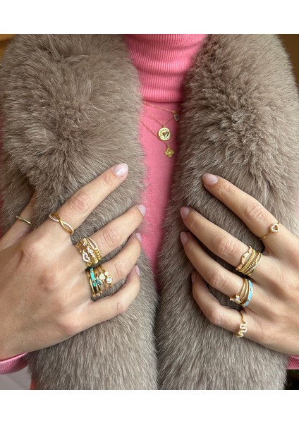 14 Ayar Altın Açık Mavi Mineli Yüzük fiyatları