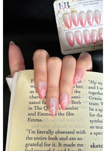 Kısa Badem 24 Adet Çiçek Desenli Takma Tırnak Seti W1802 fırsatları