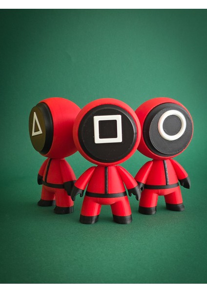 Squid Game Temalı 3 Adet Set Figür