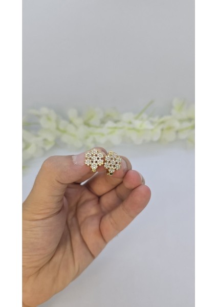 14 Ayar Altın Kaplama Zirkon Taşlı Kadın Küpe – Zarif ve Işıltılı (M9) modelleri