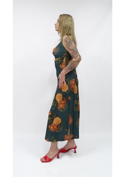 Kadın Mistik Zümrüt Sırt Çapraz Detaylı Elbise modelleri