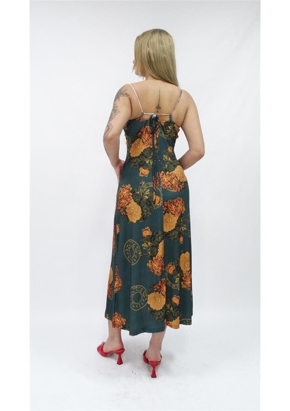 Kadın Mistik Zümrüt Sırt Çapraz Detaylı Elbise fiyatları