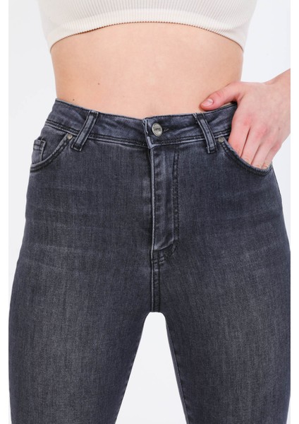 Siyah Kadın Jean Pantolon 1139 fırsatları
