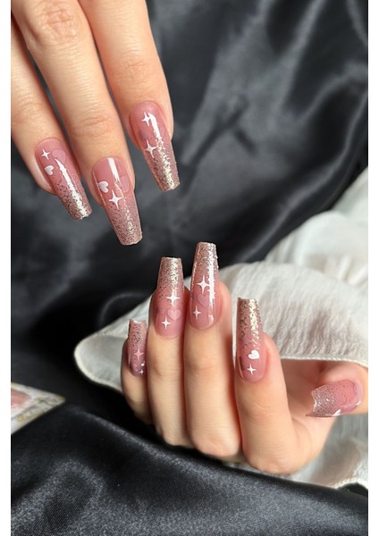 Orta Küt 24 Adet Takma Tırnak Seti Simli ve Yıldızlı Tırnak R737