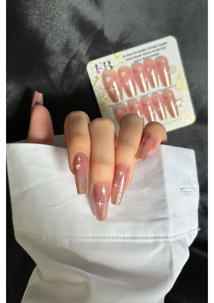 Orta Küt 24 Adet Takma Tırnak Seti Simli ve Yıldızlı Tırnak R737 modelleri