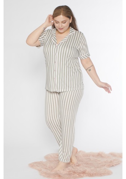 Boydan Düğmeli Battal Büyük Beden Çizgili Kısa Kol Pijama Takımı Alperi B780-26 modelleri