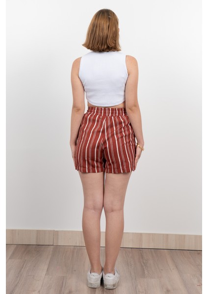 Beli Lastikli Çizgili Kısa Cepli Şort 30282 fırsatları