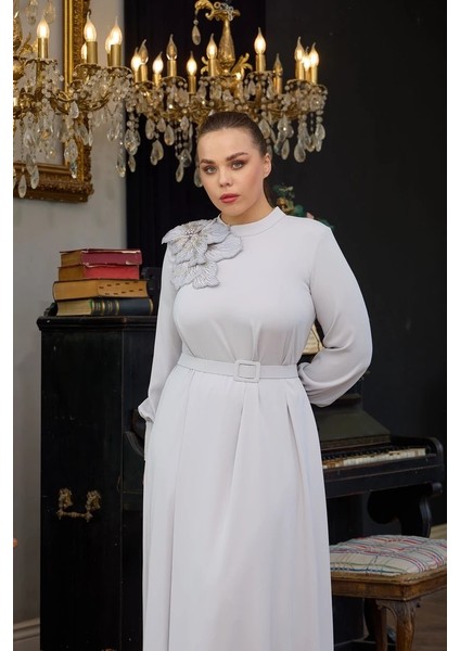 3 Boyut Aplike, Şık Tesettür Modasına Uygun Omuz, Işleme Detaylı Kemerli Elbise fiyatları