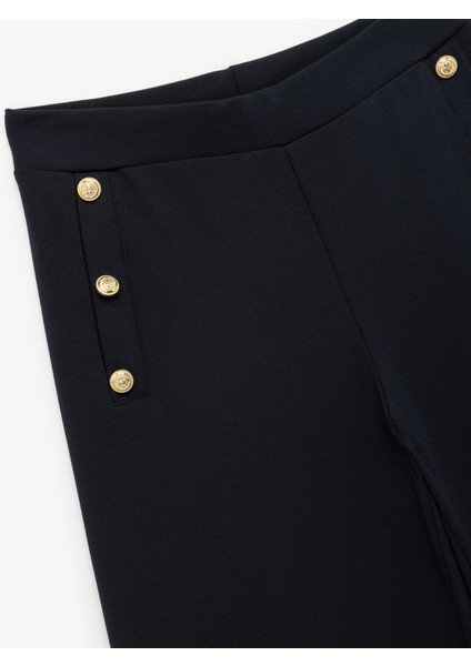 Düğme Detaylı Uzun Geniş Paça Kumaş Pantolon modelleri