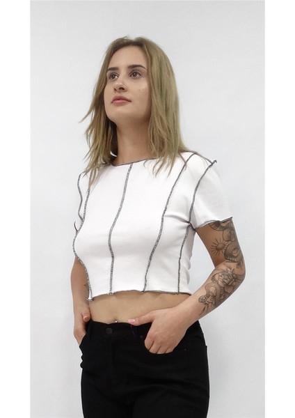 Kadın Ters Dikişli Kısa Kollu Badi