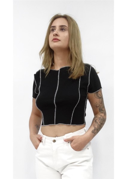 Kadın Ters Dikişli Kısa Kollu Badi