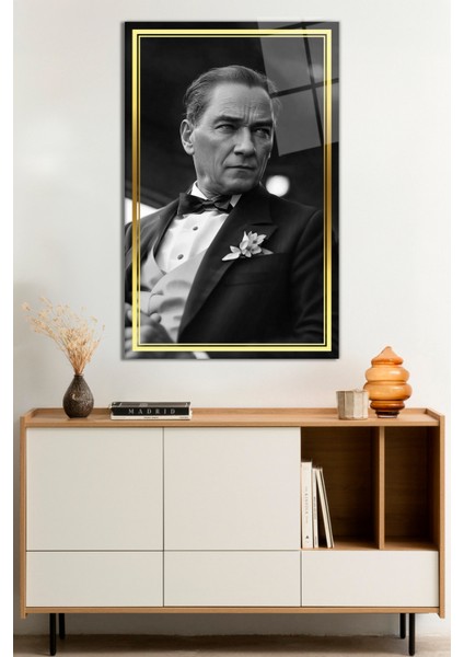 Gold Şeritli Gri Yapay Zeka Atatürk Cam Tablo, Darbelere Dayanıklı Kırılmaz Cam, Hediyelik