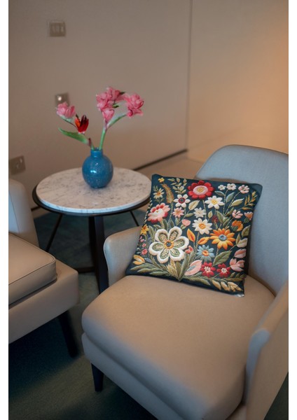 Embroidery DS16 Dijital Baskılı Kırlent Kılıfı fiyatları