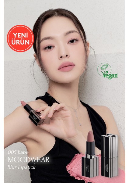 Pürüzsüz Görünüm Sunan Kadifemsi Ruj Muzıgae Mansıon Moodwear Blur Lipstick (005 Babe)