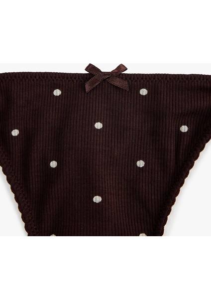 Kurdele Detaylı Viskon Rahat Kalıp Puantiyeli String Külot modelleri