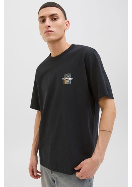 Erkek Alma Front Print Tişört modelleri