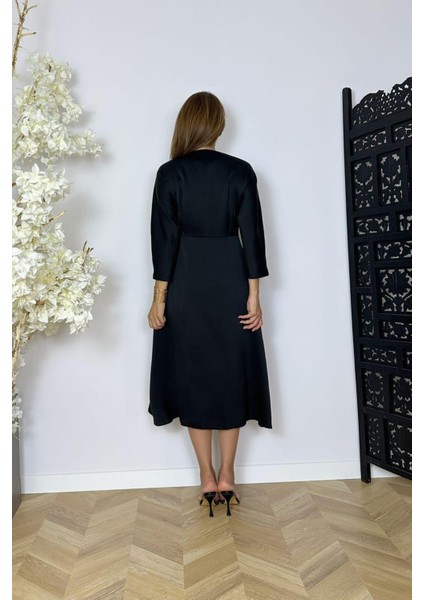 G1515 V Yaka Saten Tasarım Elbise Siyah fiyatları