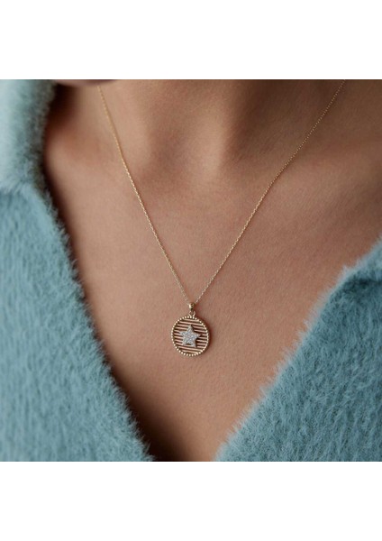 Yuvarlak Izgara Yıldız Kolye