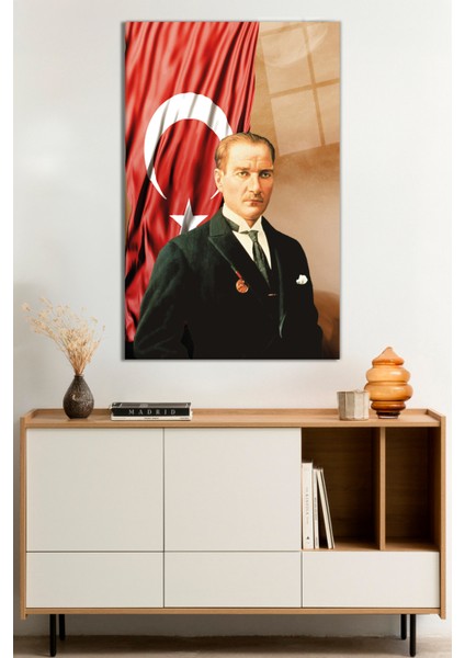 Atatürk ve Türk Bayrağı Cam Tablo, Darbelere Dayanıklı Kırılmaz Cam, Hediyelik