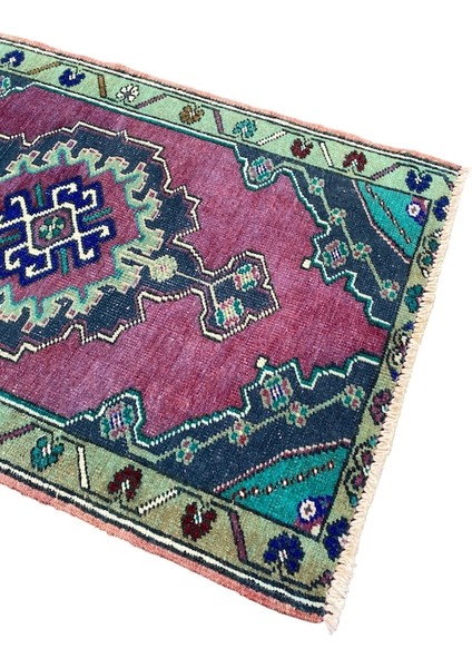 El Dokuma Küçük Vintage Halı 50X82 Mor Yeşil Yün Eskitme Halı fiyatları