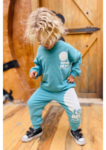 Erkek Çocuk 3 Iplik Pamuklu Kumaş Baskılı Sweatshirt ve Eşofman Altı Alt Üst Takım fırsatları
