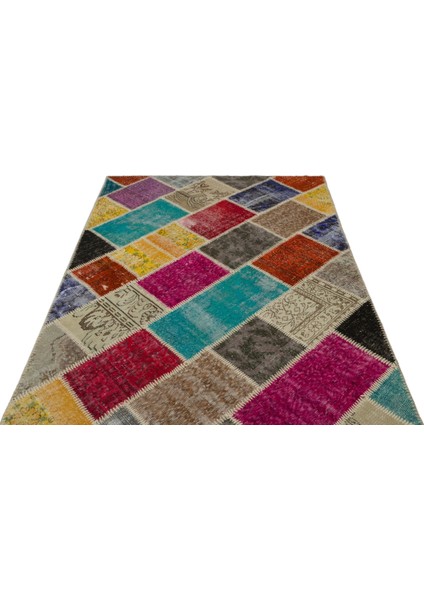 Atina Yeşil Çerçeveli Yün Modern Desenli Yün Hav Toz Vermez Leke Tutmayan Salon Yolluk Mutfak El Dokuma Halı modelleri