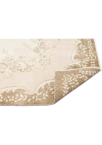 Kavala Kırmızı Göbekli Yün Modern Desenli Yün Hav Toz Vermez Leke Tutmayan Salon Yolluk Mutfak El Dokuma Halı fiyatları