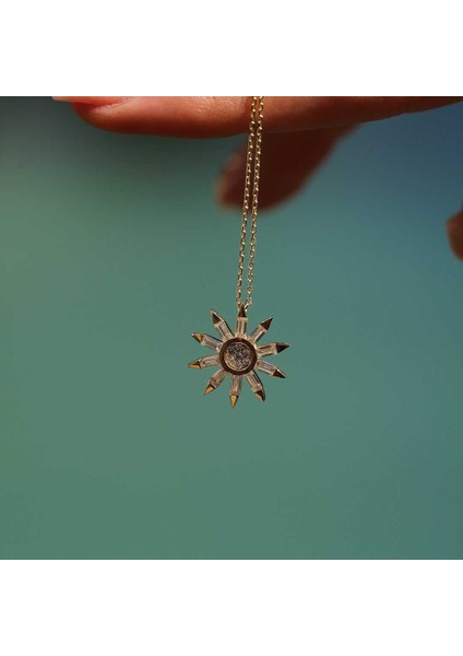 Ok Güneş Işını Kolye