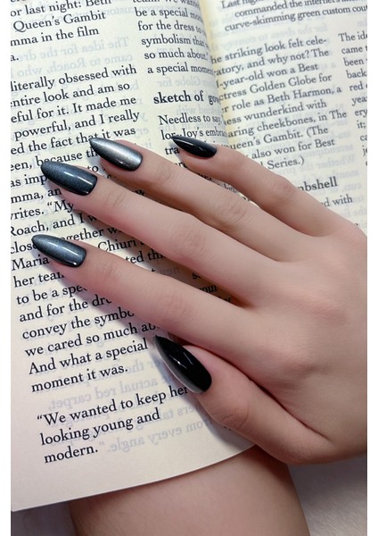 Small Beden Siyah Kedi Gözü Tırnak Orta Badem 10 Adet Takma Tırnak Seti Kutulu T139