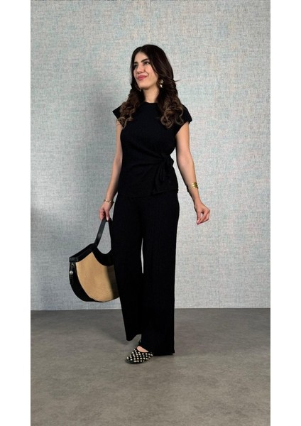 Kadın Kısa Kollu Bisiklet Yaka Yandan Bağlamalı Bürümcük Bluz ve Pantolon Ikili Takım modelleri