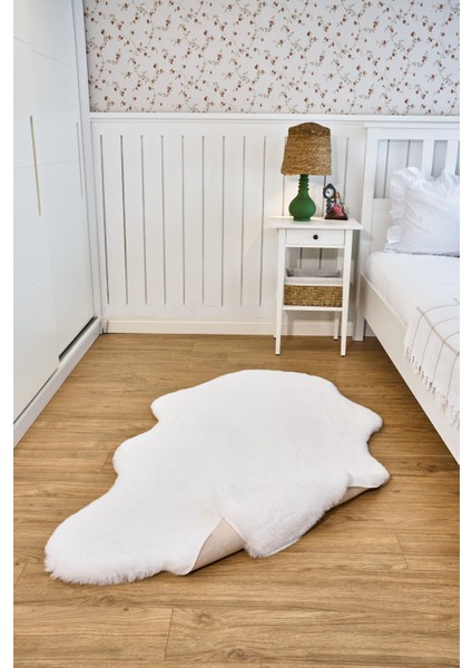 Beyaz Düz Etnik Modern Desenli Hav Vermeyen Leke Tutmayan Kolay Temizlenen Yumuşak Makine Salon Yolluk Mutfak Halı modelleri