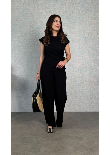 Kadın Kısa Kollu Bisiklet Yaka Yandan Bağlamalı Bürümcük Bluz ve Pantolon Ikili Takım