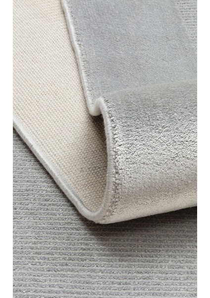 Anika Çerçeveli Gri Viskon Dikdörtgen Modern Desenli Akrilik Hav Vermeyen Leke Tutmayan Kolay Temizlenen Yumuşak Makine Salon Yolluk Mutfak Halı