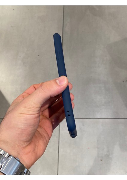 Apple iPhone 11 Uyumlu Darbe Emici İçi Kadife Lansman Silikon Kılıf fırsatları