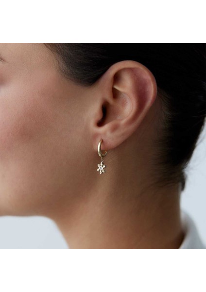 Tek Taşlı Kar Tanesi Sallantılı Küpe