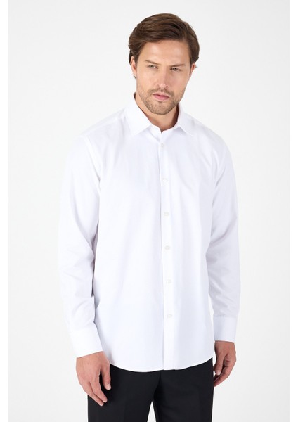 Beyaz Uzun Kol Sert Yaka Cepsiz Comfort Fit Pamuklu Gömlek 1004250914 modelleri