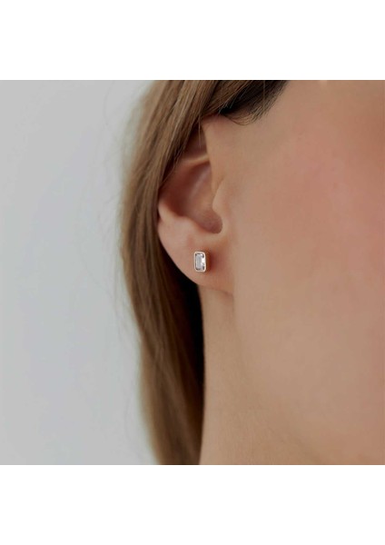 Sade Baget Taşlı Küpe