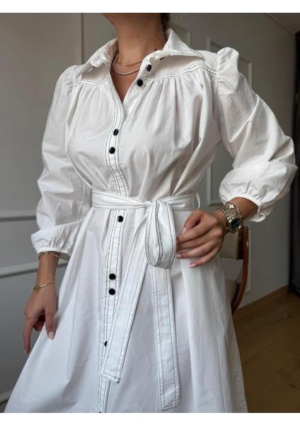 Siyah Düğme Dikiş Detaylı Ekru Elbise fırsatları