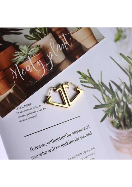 Triangle Bombe Küpe