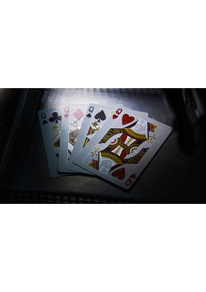 Queens Playıng Cards indirimleri
