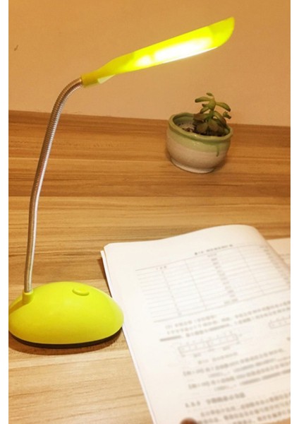 Küçük Boy Esnek Masa Lambası Kullanışlı ve Pratik