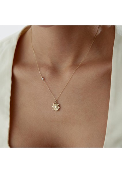 Instade Danger Sun Kolye fiyatları