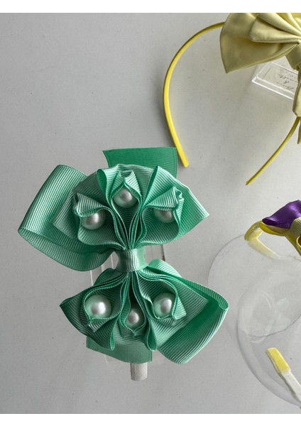 Renkli Fiyonk Detaylı Kız Çocuk Taç Seti – 3'lü Sevimli ve Şık Saç Aksesuarları fiyatları