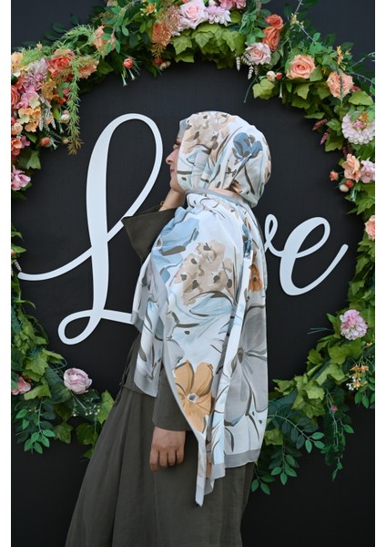 Flora Çiçekli Şal fırsatları