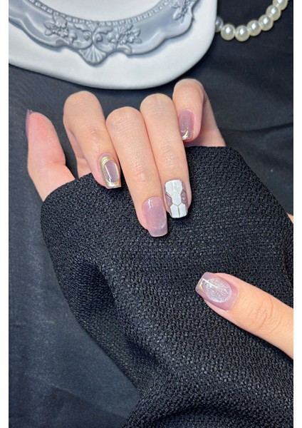 Small Beden Yaldızlı French 10 Adet Takma Tırnak Seti T092 modelleri