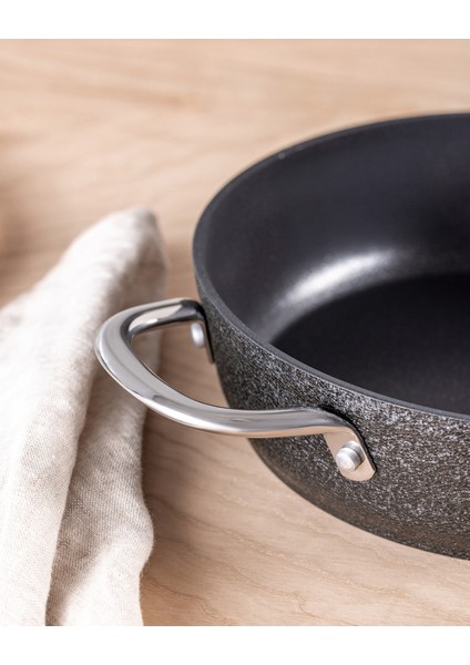 Noir Titanyum Kısa Tencere - Siyah - 24 cm modelleri