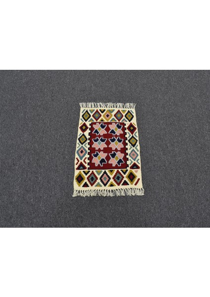 Yeni El Dokuma Benzersiz Telefon Altı Pınarbaşı Kayseri Yün Kilim 6255 modelleri